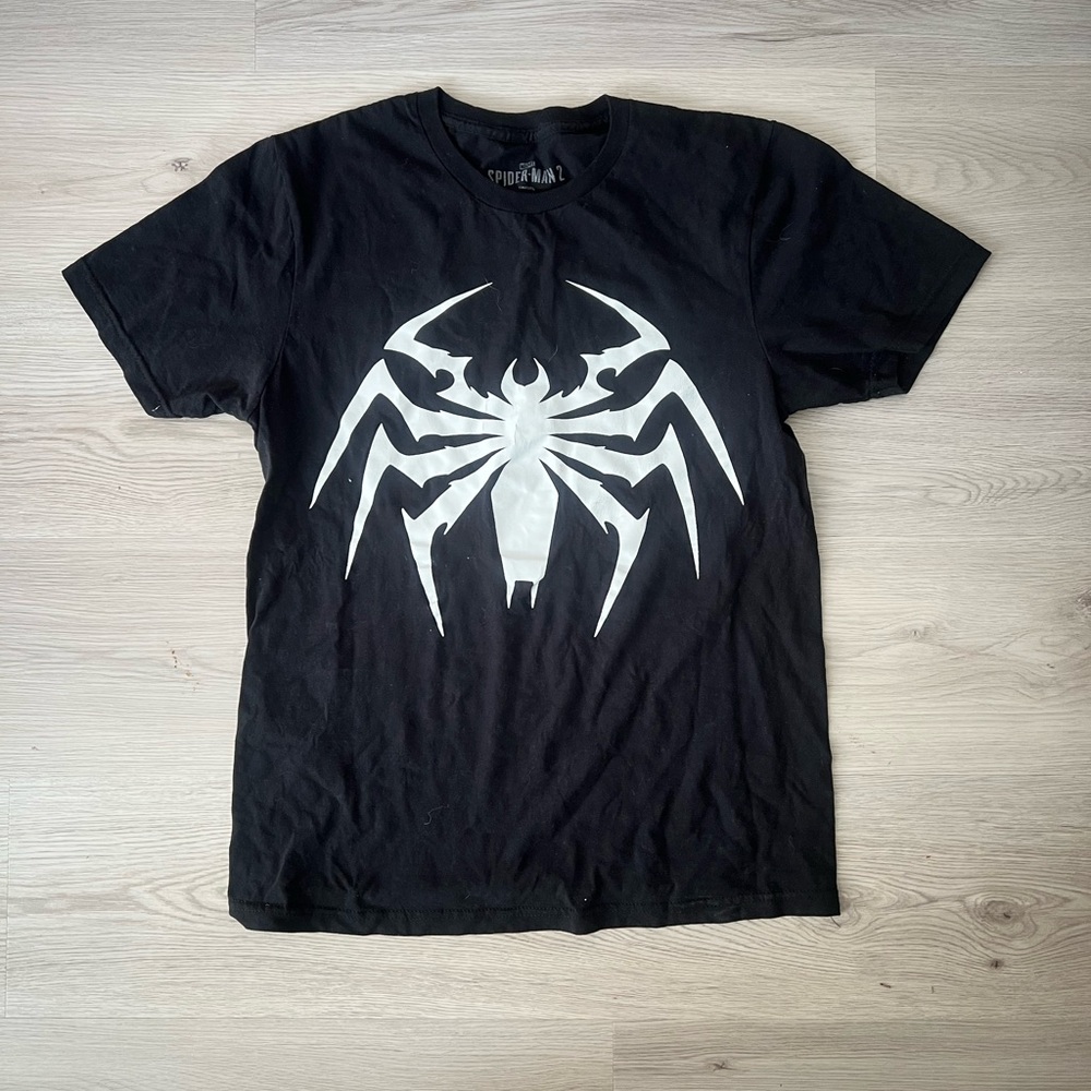 Marvel Black and White Spider Logo Men's Shirt